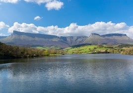 El paisaje es uno de los grandes atractivos de la comarca de Ayala.