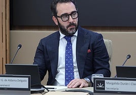 Víctor de Aldama, en una de las comisión de investigación a las que ha sido citado.