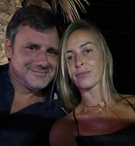 María Amores rebosa felicidad y «orgullo» tras confirmarse que Ion Aramendi dará las campanadas en Telecinco