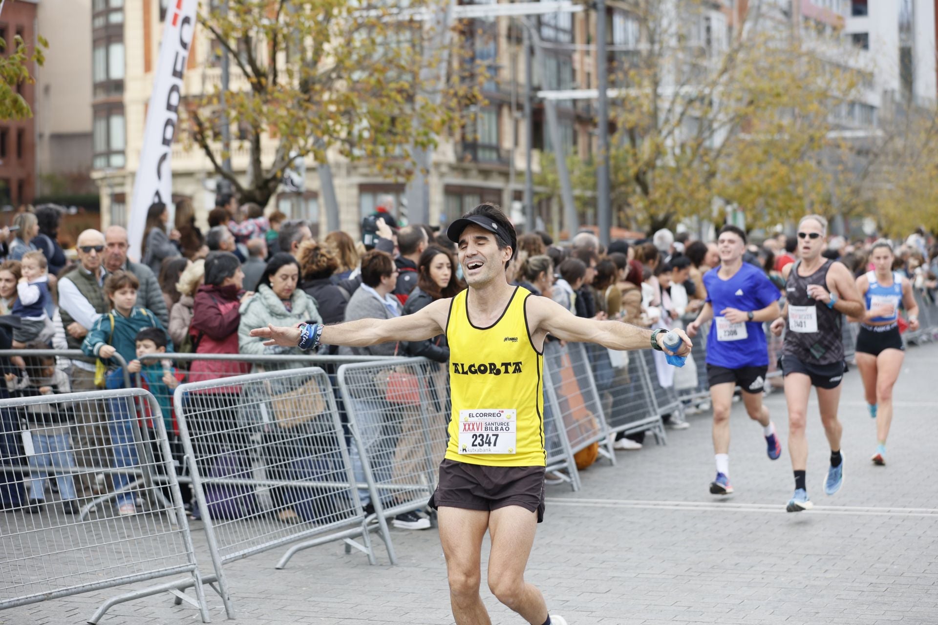La fiesta del atletismo recorre la Margen Izquierda