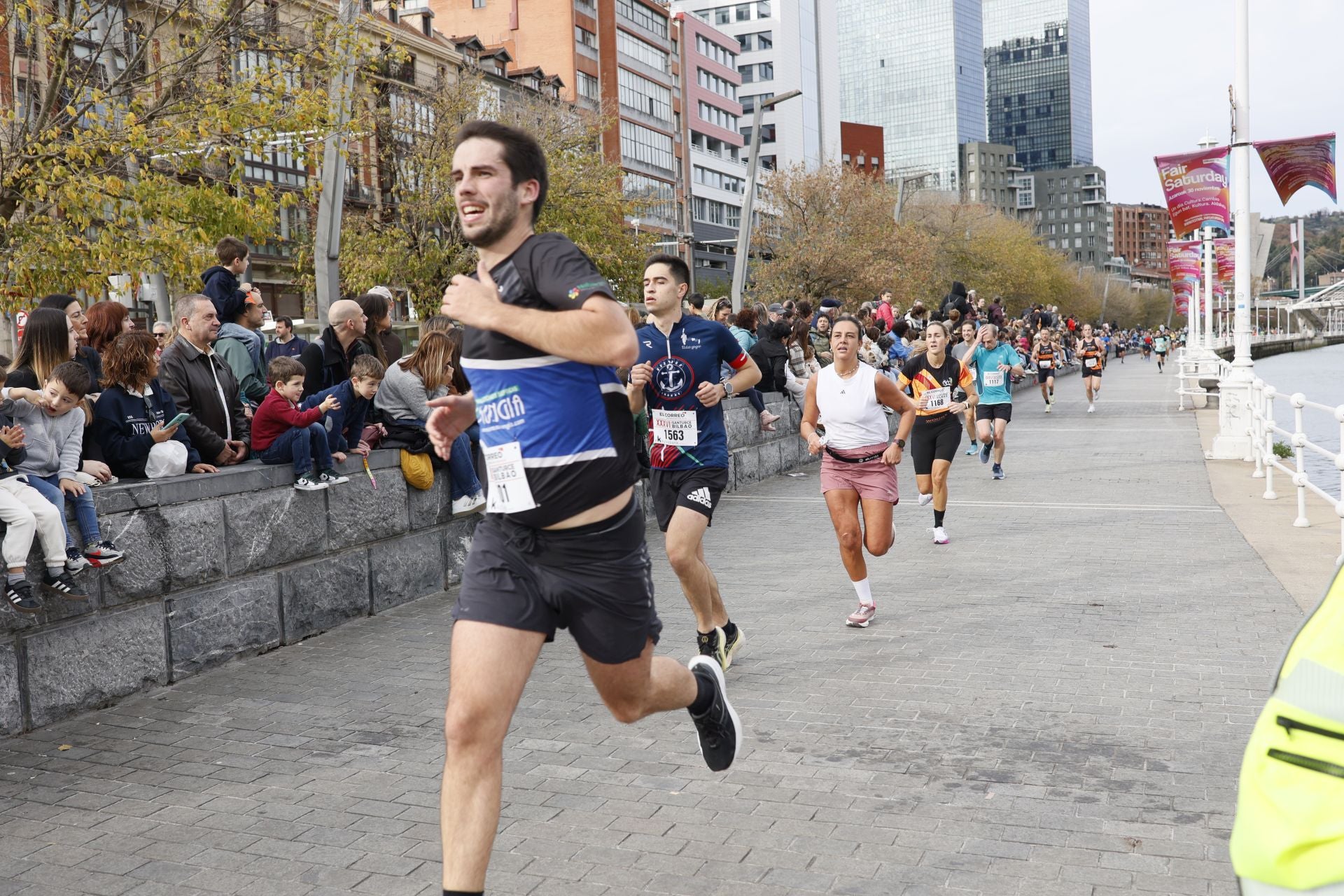 La fiesta del atletismo recorre la Margen Izquierda
