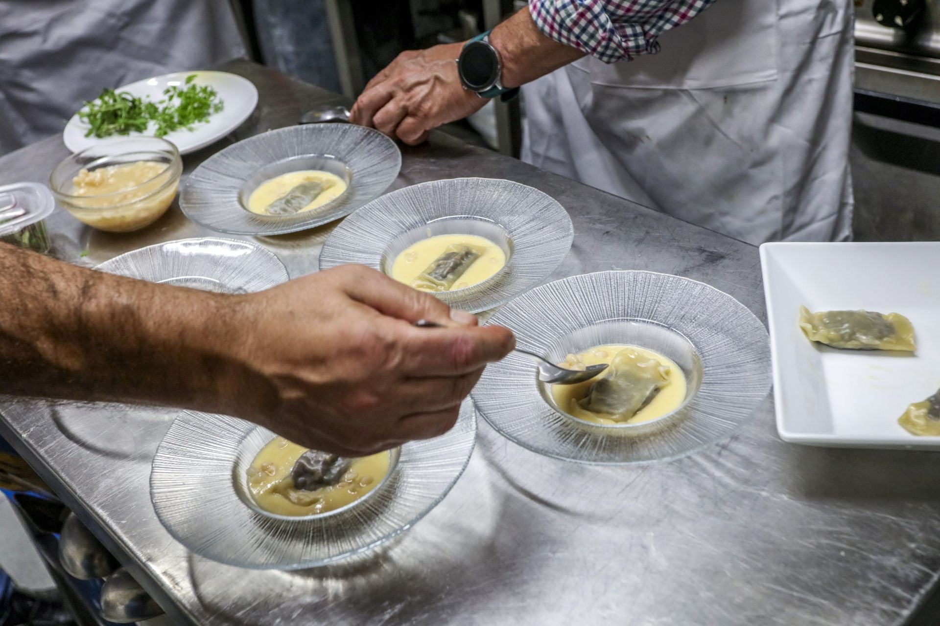 Así fue la cena en la sociedad Bustinzuri