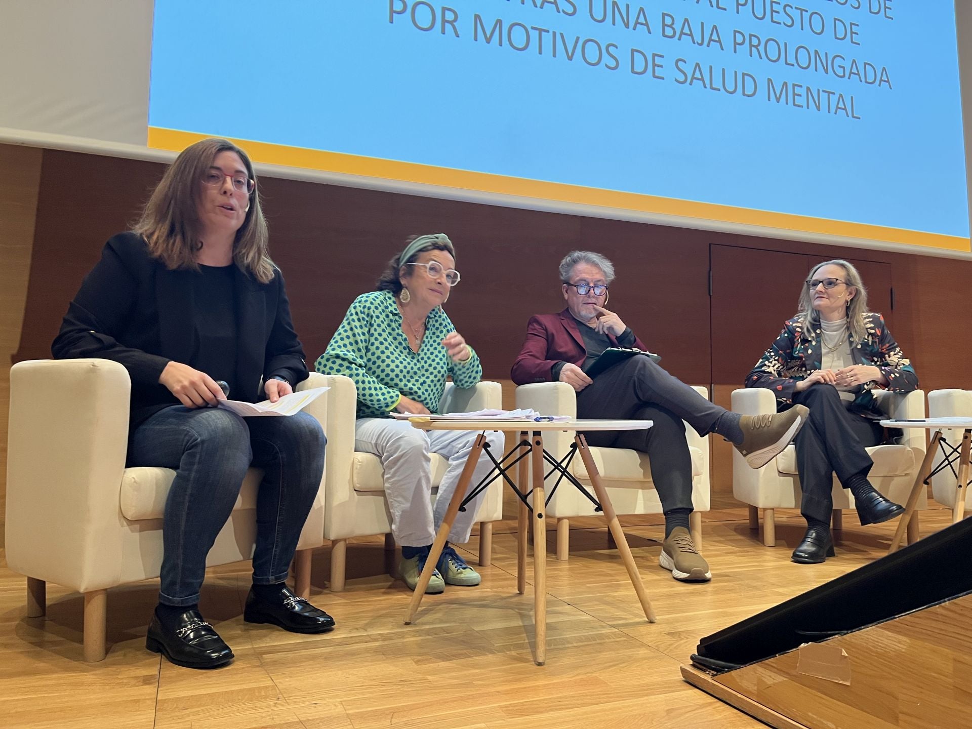 Cómo volver al trabajo tras una larga baja por salud mental