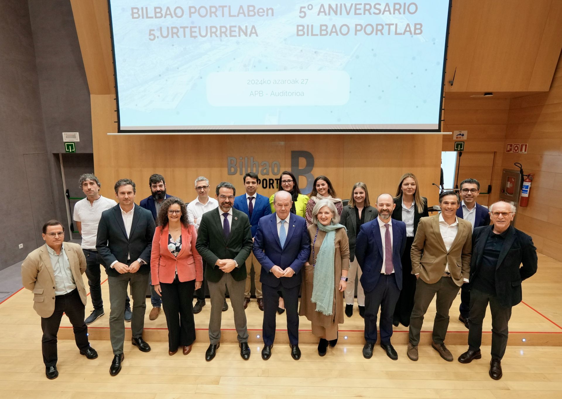 Los representantes de más de un centenar de empresas han participado en el acto.