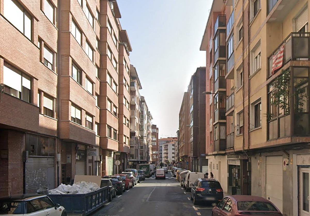 La calle Meso, en el barrio erandiotarra de Astrabudua, será renovada desde Iturribengoa hasta Aldaietabidea.