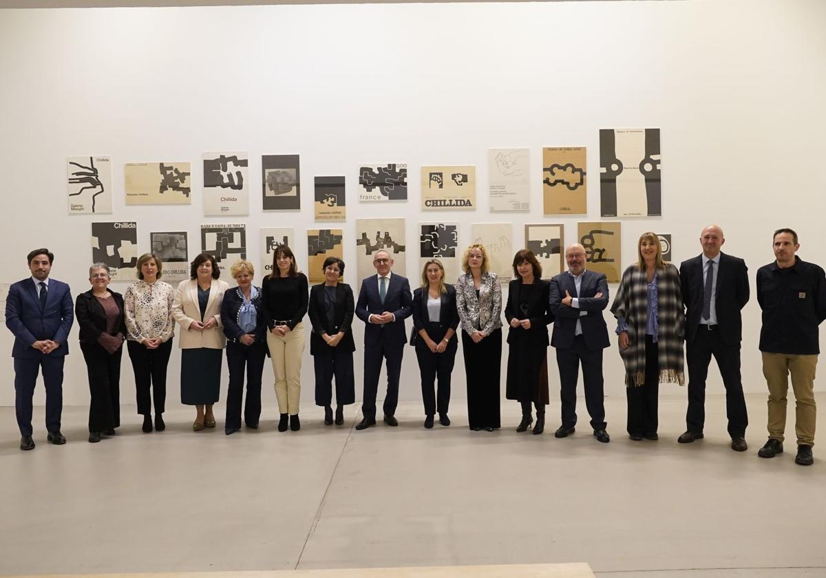 Jon Nogales, Inmaculada Sánchez, Sonia Díaz de Corcuera, Itziar Gonzalo de Zuazo, Ana del Val, Maider Etxebarria, Beatriz Herraez, Ramiro González, Irma Basterra, Cristina González, María Goti, Enrique Martínez, Susana Guede, Luis Molinuevo y Peio Aguirre.