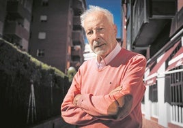 Radical. Javier Sádaba, en la terraza donde tuvo lugar la entrevista.