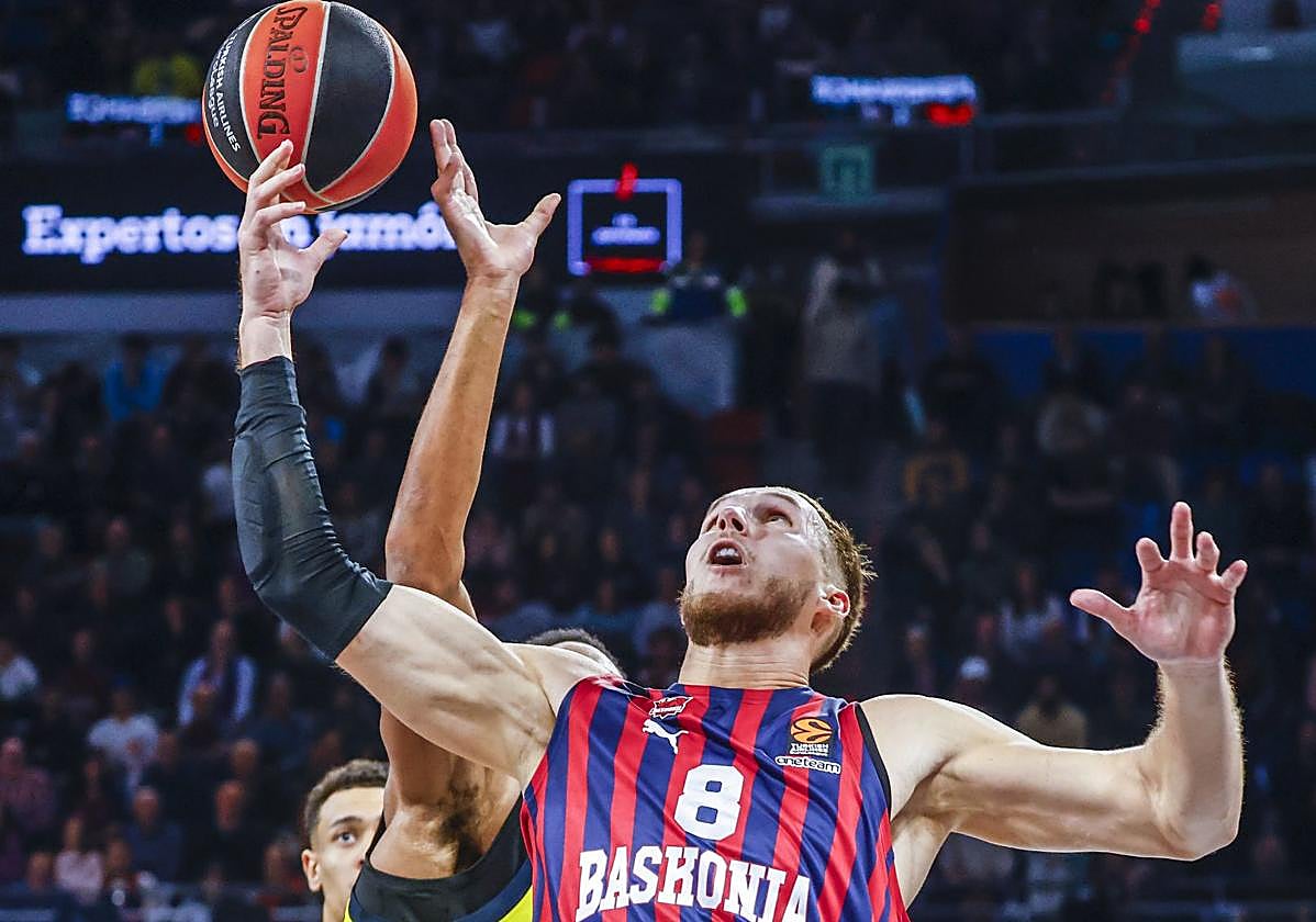 Sedekerskis, MVP azulgrana del Baskonia-Fenerbahce. ¿Quién ha sido el mejor para ti? Vota aquí