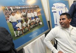 Cáceres, durante un homenaje tributado en Zaragoza