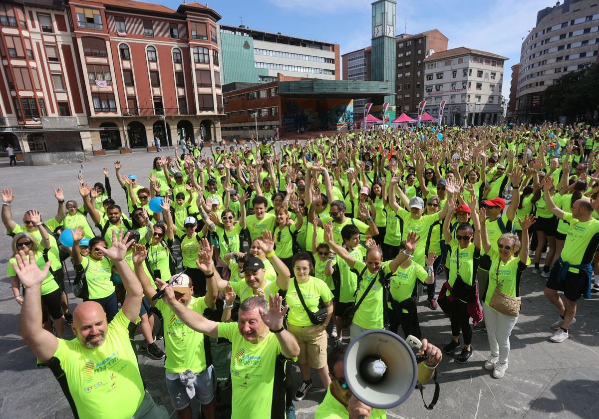 La asociación Apnabi, en una marcha de apoyo al colectivo celebrada este año en Barakaldo.