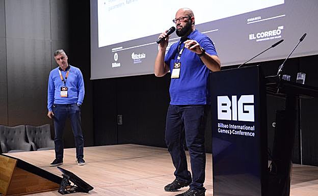 Damjan Mravunac y Davor Husky (Croteam) en la BIG Conference 2024