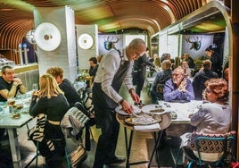 Restaurantes como el Zabala también registraron una afluencia masiva ayer en el arranque del puente