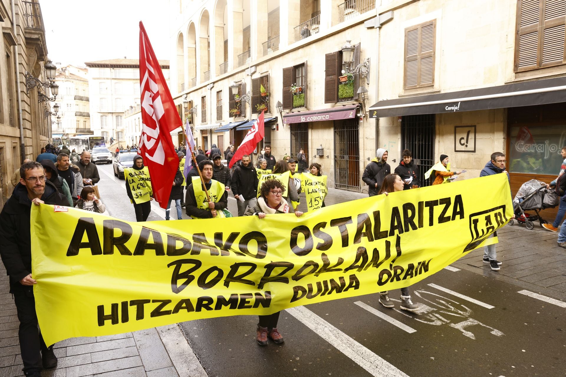 Una de las convocatorias de protesta convocada por el sindicato LAB este mediodía.