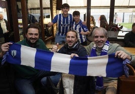 Cerca de 400 albiazules se han desplazado a Pamplona para presenciar el partido del Alavés.