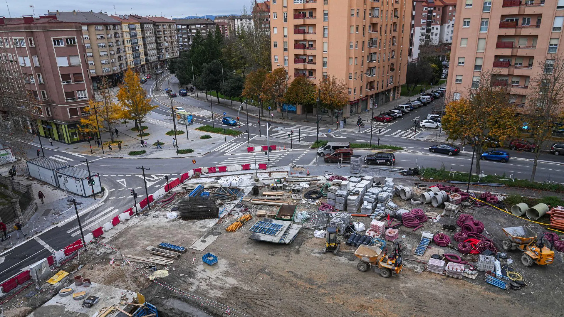 https://s1.ppllstatics.com/elcorreo/www/multimedia/2024/12/09/los-herran-trafico-ksvG--1920x1080@El%20Correo.jpg