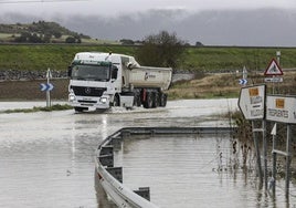 Así están las carreteras, ríos y pantanos en Álava