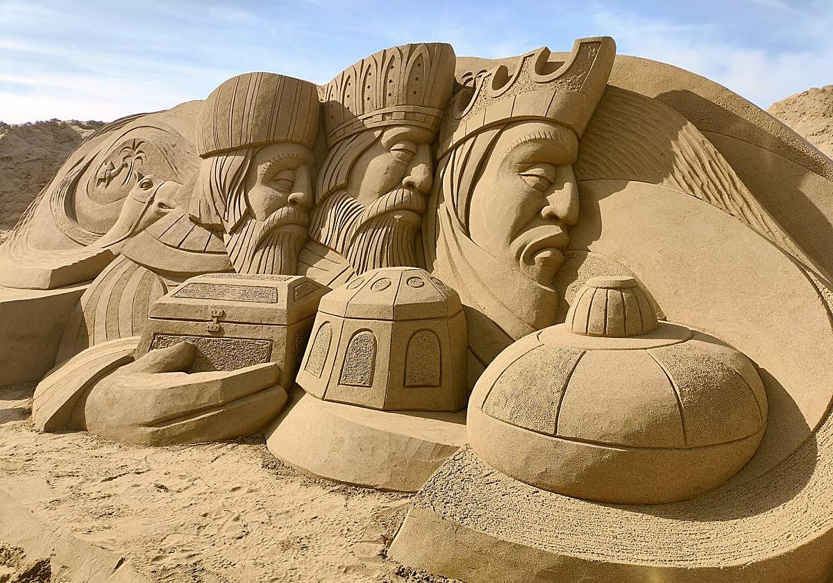 El mejor Belén de arena y la Navidad con sol asegurado a tres horas de casa