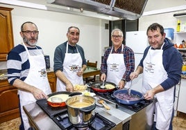 Jorge Díaz de Guereñu, Ernesto Txabarri, Luis Javier Uribe e Iñigo Díaz de Guereñu.