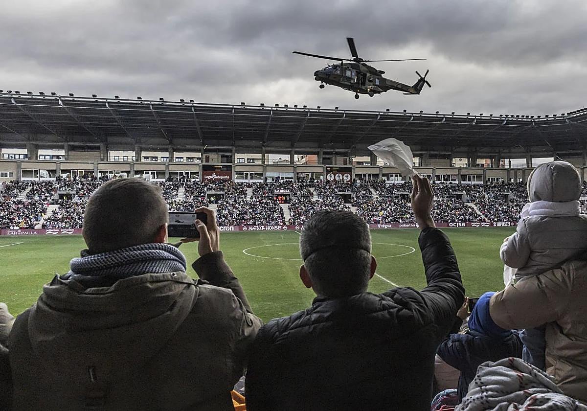 Llegada del helicóptero de Sus Majestades de Oriente a Las Gaunas el pasado 5 de enero.