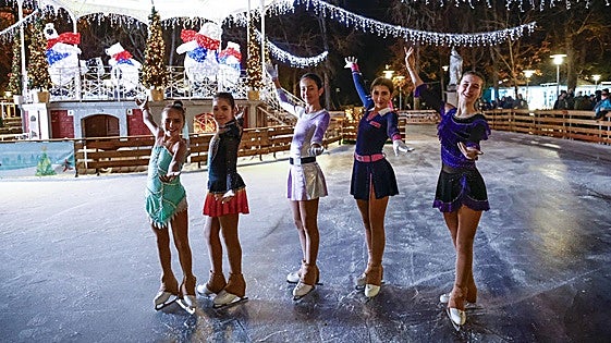 Vitoria inaugura su pista de hielo en La Florida