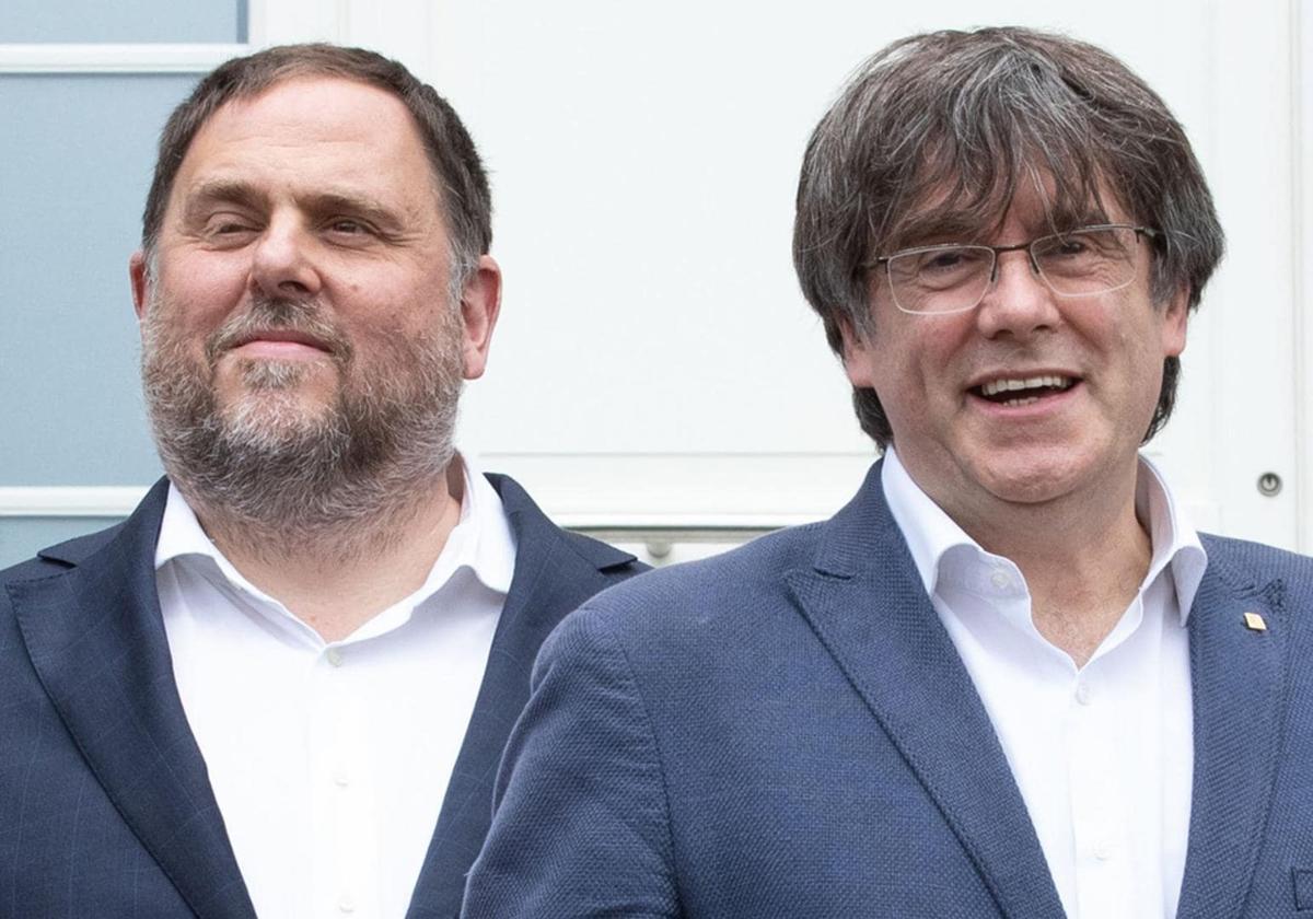 Junqueras y Puigdemont, en la residencia de Waterloo.