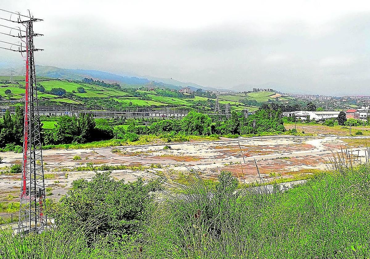 El Gobierno vasco adquirió el pasado ejercicio el solar contaminado, de más de diez hectáreas, por 650.000 euros.