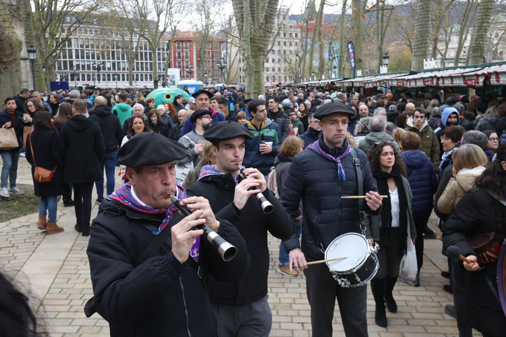 Las imágenes de la feria de Santo Tomás