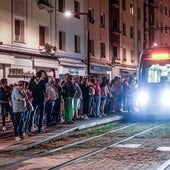 Consulta el horario especial del tranvía y los urbanos de Vitoria en Nochevieja y Año Nuevo