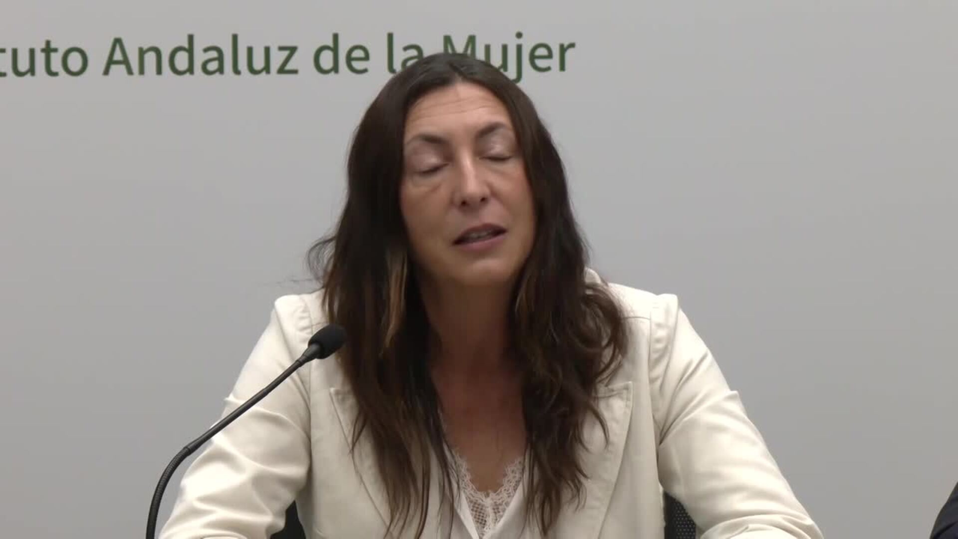 Andalucía suma a las comunidades de vecinos como aliados contra la violencia de género