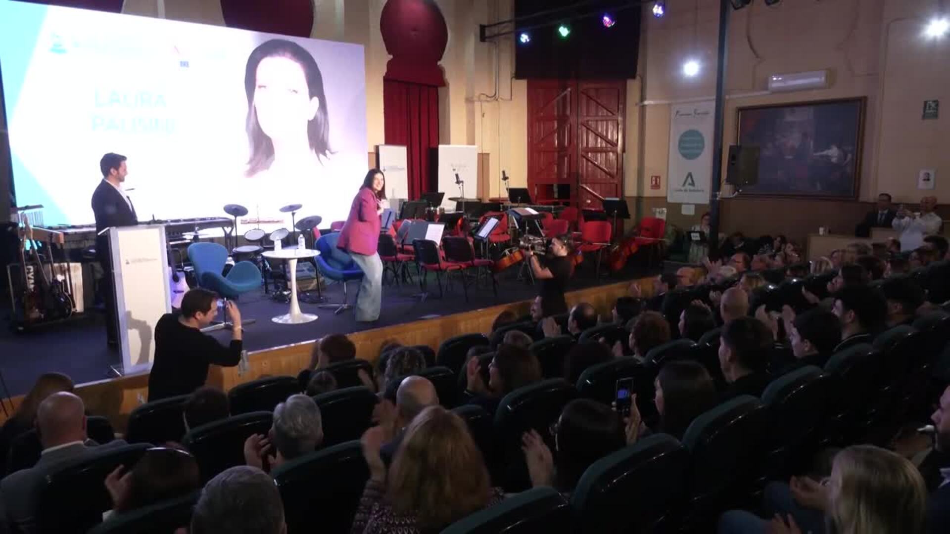 Laura Pausini cumple 50 años con una larga trayectoria musical