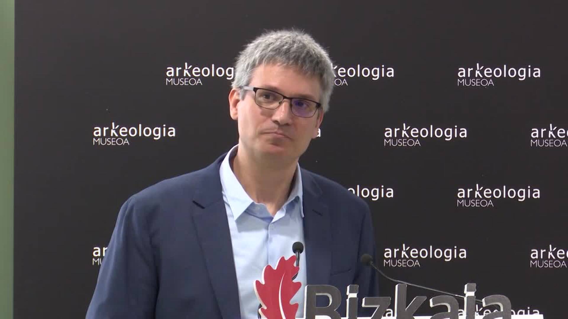 Identifican restos humanos de una neandertal de 150.000 años hallados en una cueva de Bizkaia