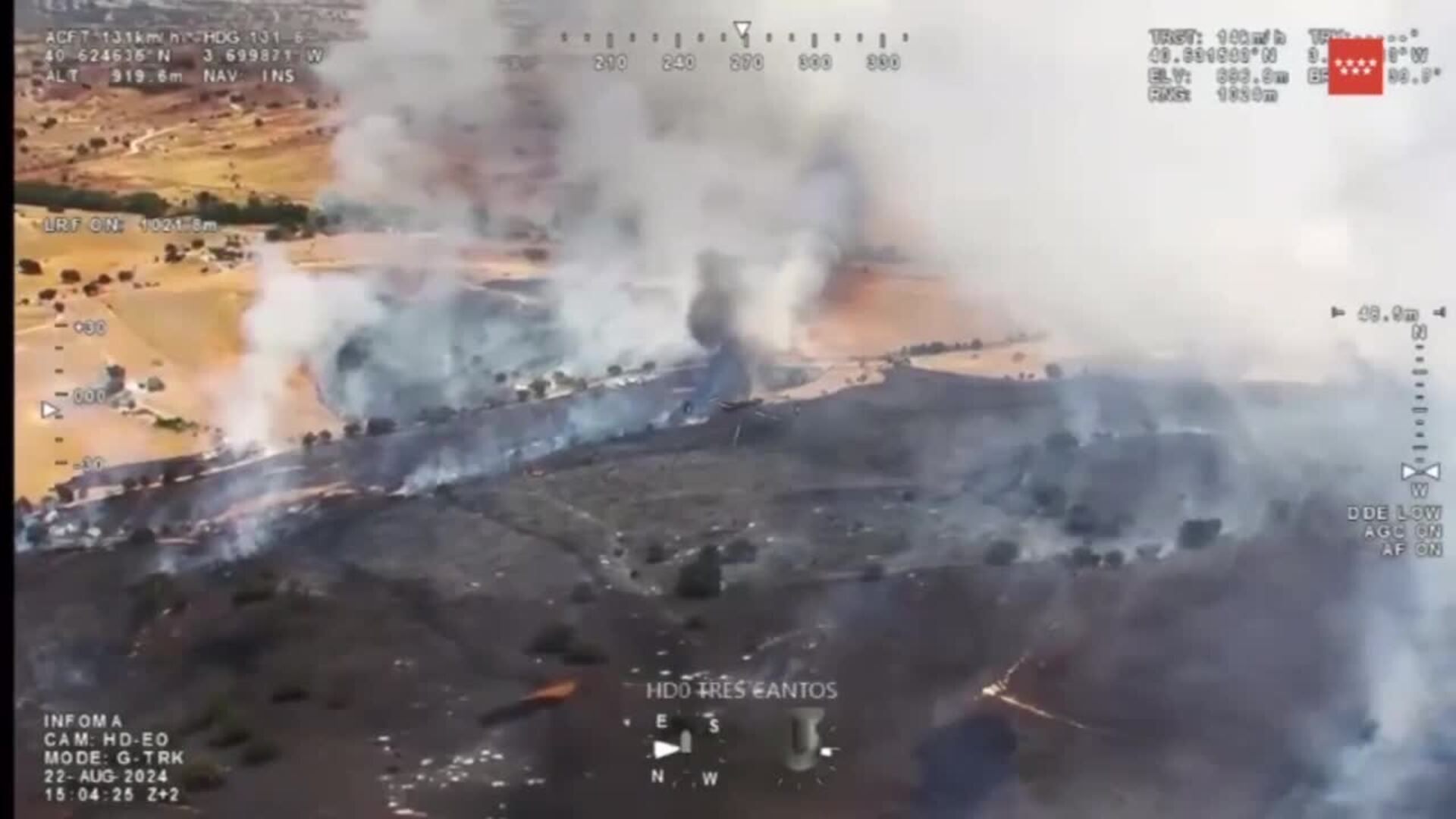 Declarado un importante incendio de pastos en Tres Cantos