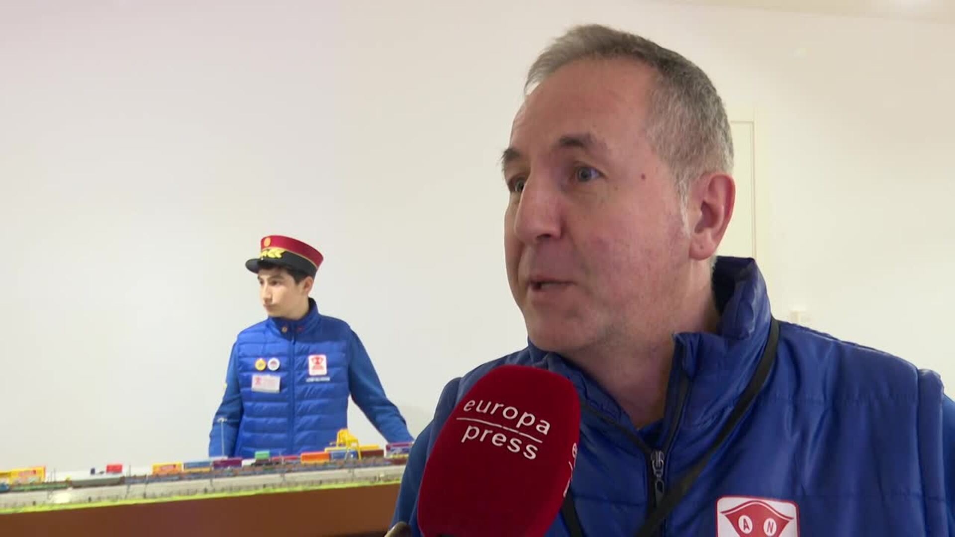 Exposición de maquetas de tren recauda fondos para apoyar a familiares de  menores con cáncer