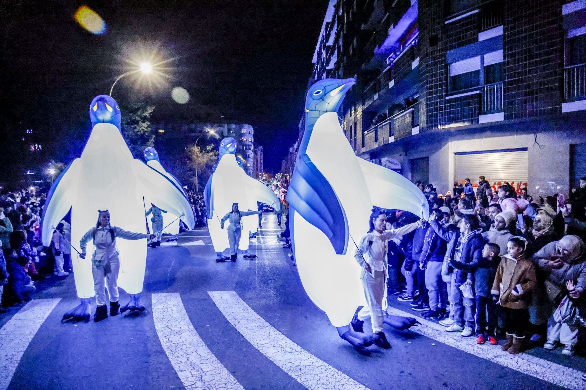 Las imágenes de la cabalgata de los Reyes Magos en Vitoria