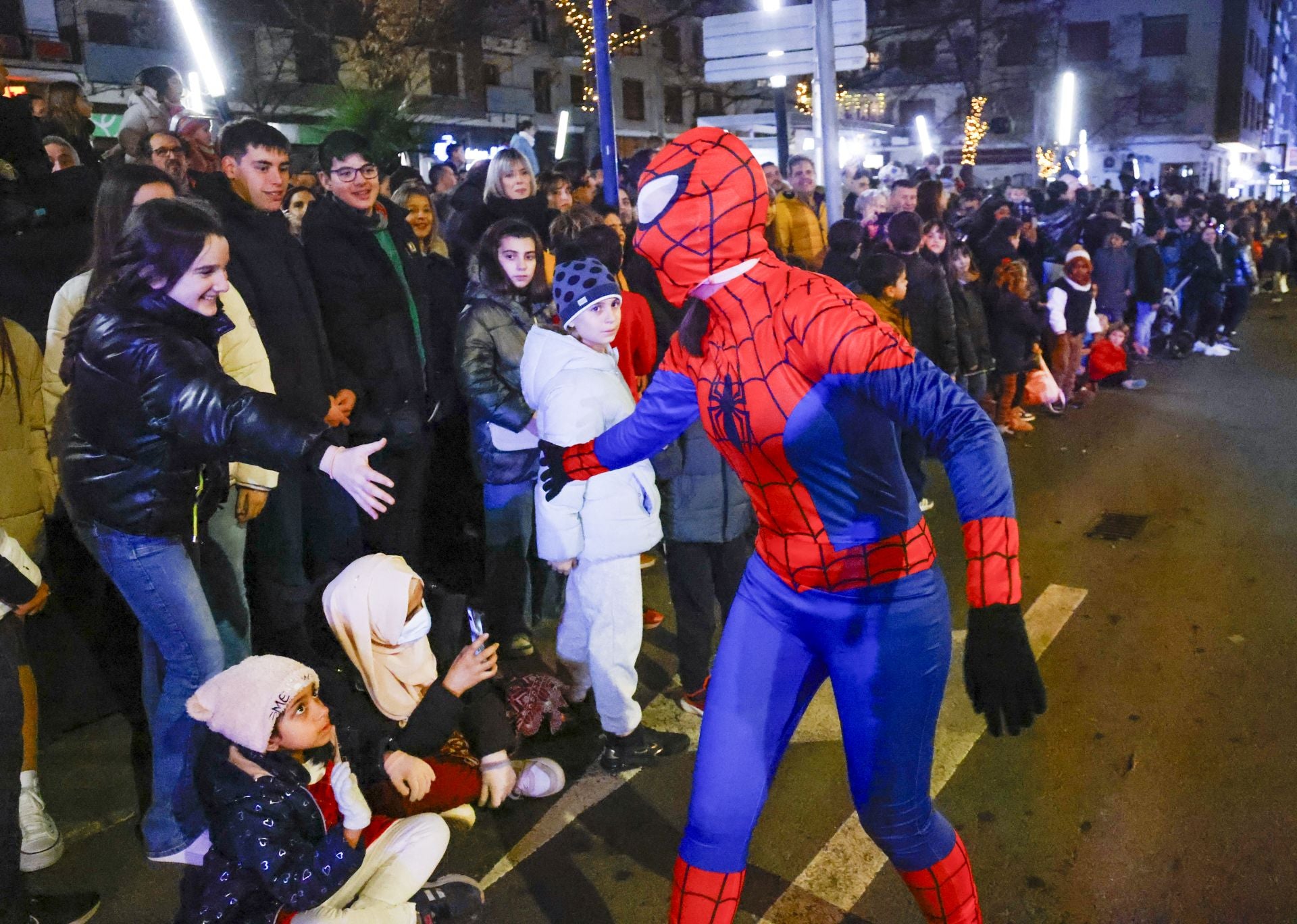 Las imágenes de la cabalgata de los Reyes Magos en Vitoria