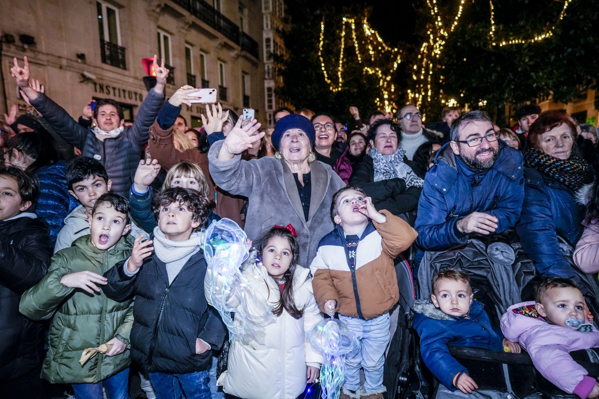 Las imágenes de la cabalgata de los Reyes Magos en Vitoria