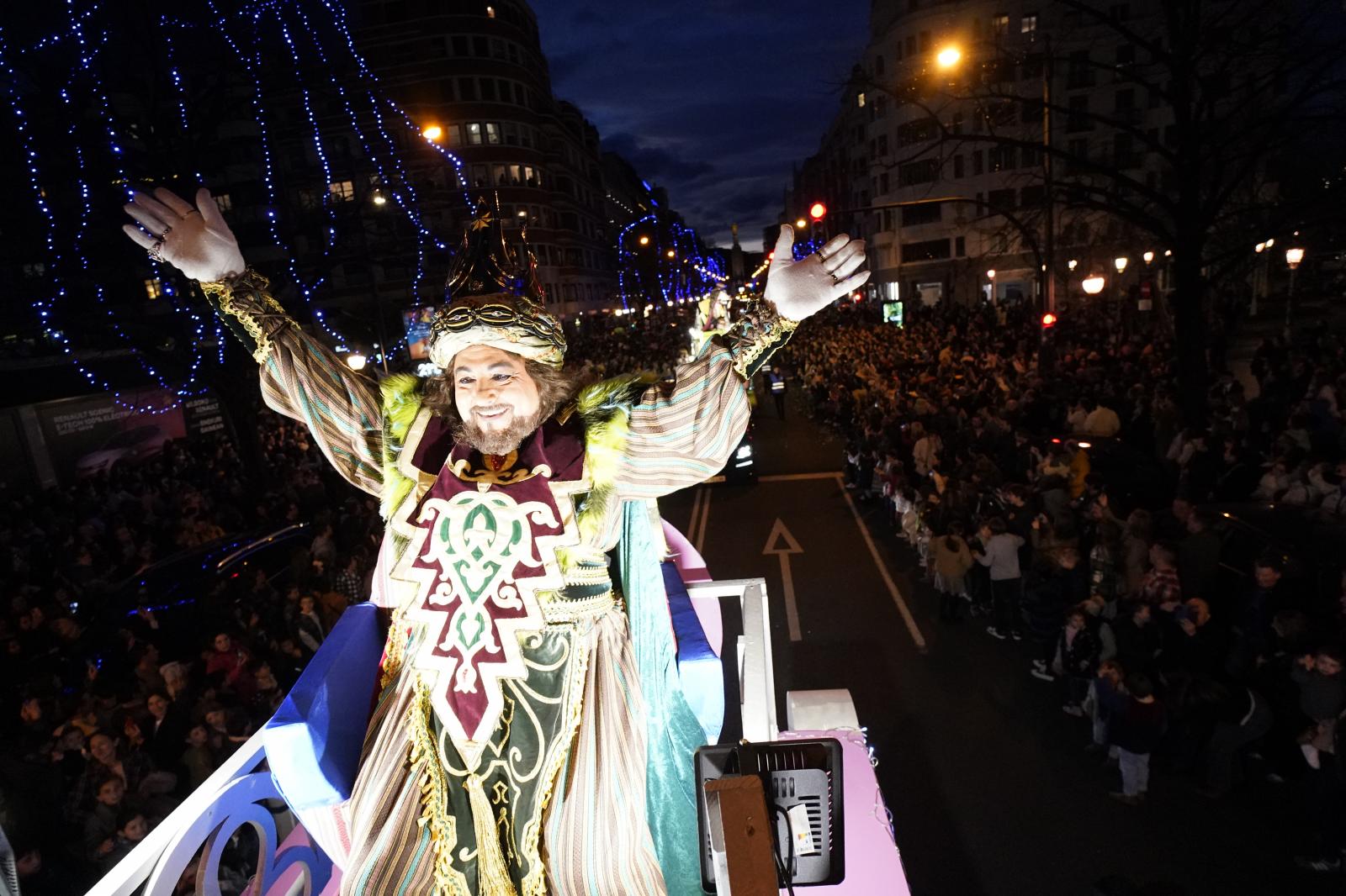 Las mejores imágenes de la Cabalgata de Reyes Magos en Bilbao