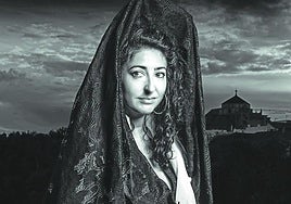 La escritora Azahara Palomeque.