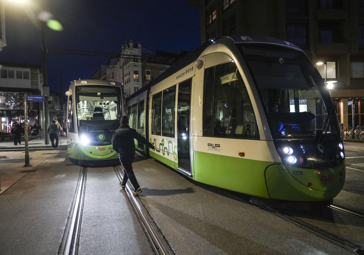 El tranvía se para en Vitoria