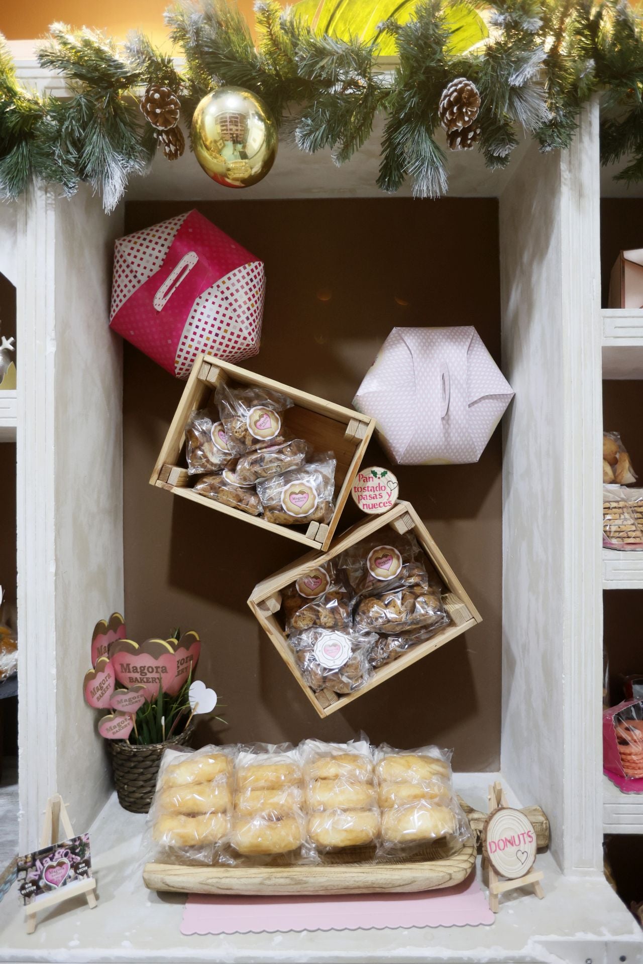 Izaskun, la repostera que ha abierto una pastelería sin gluten y sin leche en Bilbao «por amor» a sus hijas