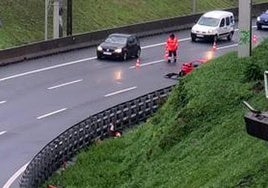 Solucionadas las retenciones en la A-8 a la altura de Rekalde por un accidente entre dos vehículos