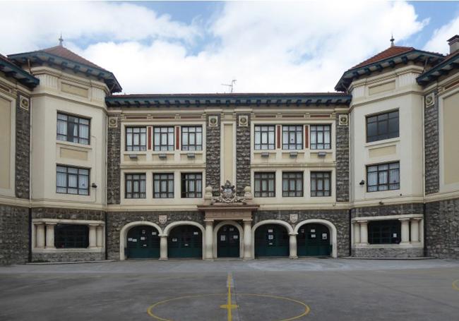 Centro Tomás Camacho, ubicado entre los barrios de Irala y Torre-Urizar.
