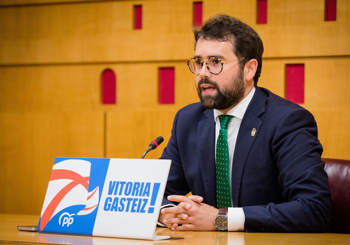 Iñaki García Calvo ha presentado sus enmiendas a los presupuestos municipales.