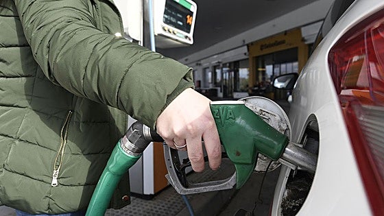 El precio de los combustibles sube por quinta semana en Euskadi: este es el importe de la gasolina y el diésel