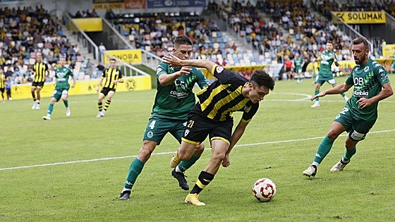 El enfado del Barakaldo: «Podrían haber aplazado el partido antes de viajar o esperar al domingo por la mañana»