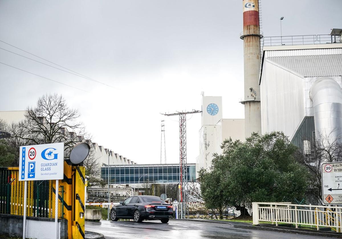 La factoría de Guardian Llodio apura las horas para el apagado del horno