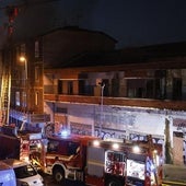 Fallece un hombre tras arrojarse al vacío para huir del incendio de un edificio en Basauri