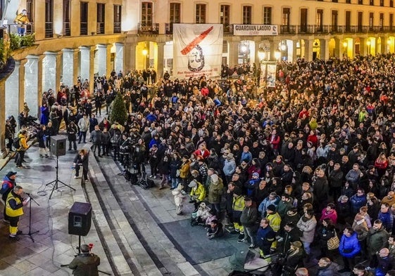 Ha sido una de las manifestaciones más multitudinarias que se recuerdan en Llodio.