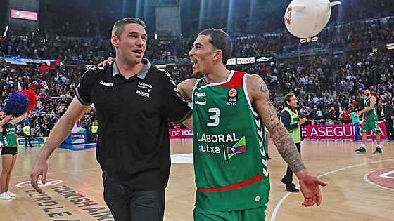 Se obvia en televisión el paso de Mike James por el Baskonia en su homenaje por los 5.000 puntos