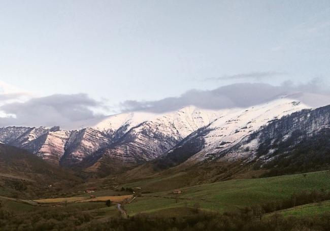 Lanestosa es un pueblo de Bizkaia con 246 habitantes.